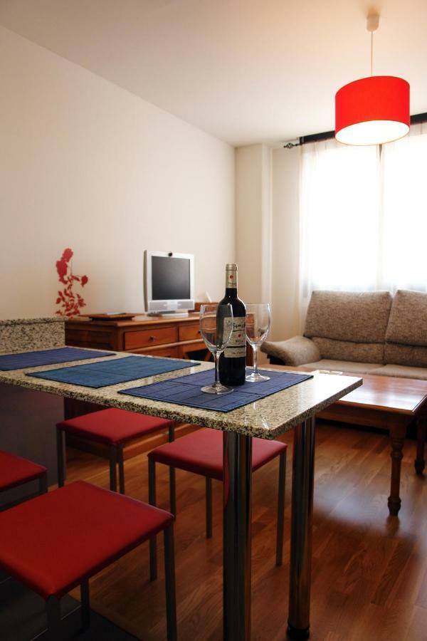 Apartamentos Laurel Logroño Eksteriør bilde